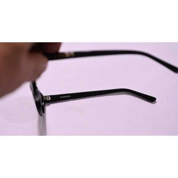 Lu Goldie Margaux Sunglasses in Black main image 3